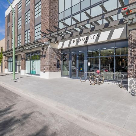 Brand New Luxury Downtown Near The Beach #13 Kelowna Eksteriør billede
