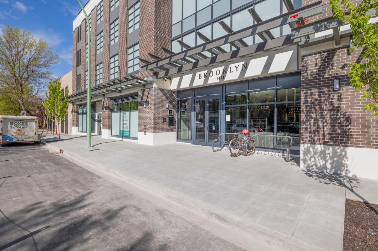 Brand New Luxury Downtown Near The Beach #13 Kelowna Eksteriør billede