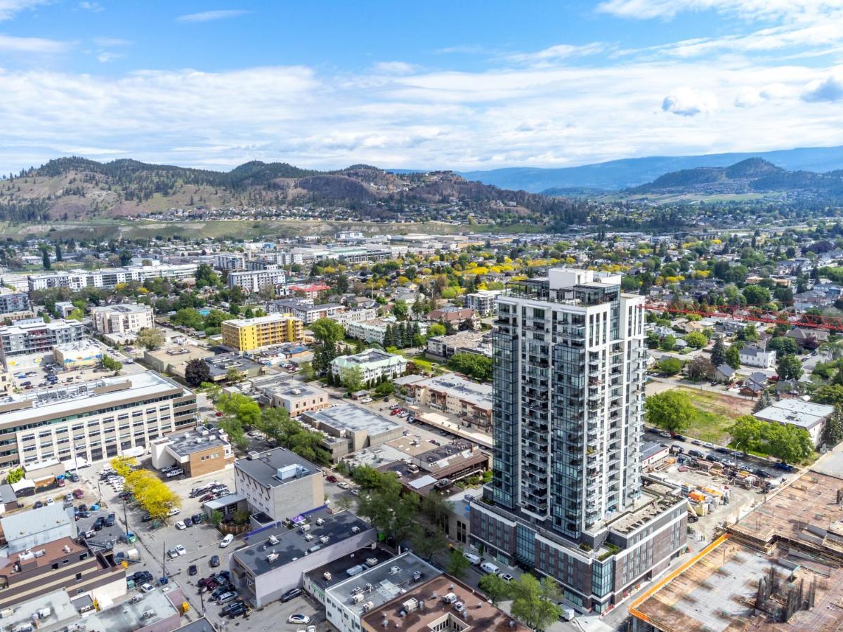 Brand New Luxury Downtown Near The Beach #13 Kelowna Eksteriør billede